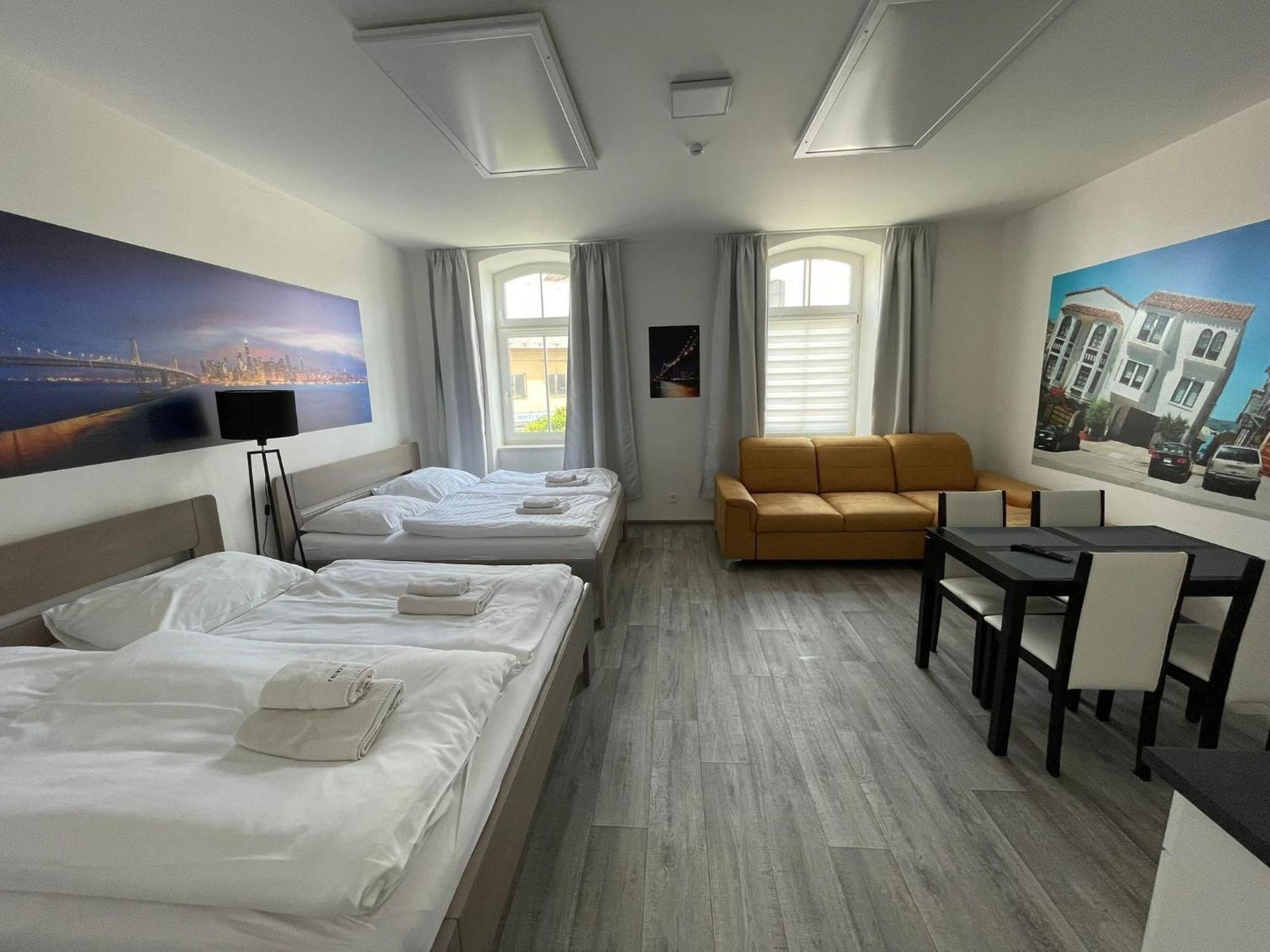 Hotel Relax21 Uhersky Ostroh Exterior foto